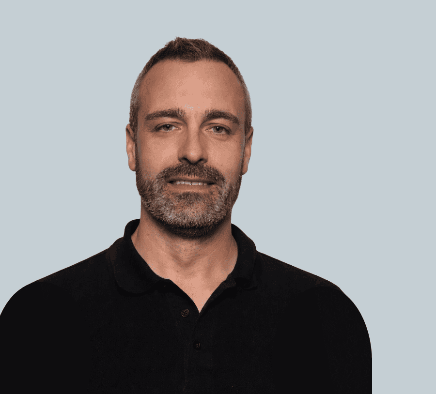 Felix Zöbisch, IT-Experte bei Accompio, präsentiert innovative IT-Services.